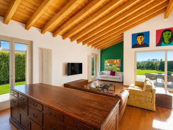 casa indipendente in vendita a Mozzo