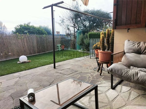 casa indipendente in vendita a Mozzo