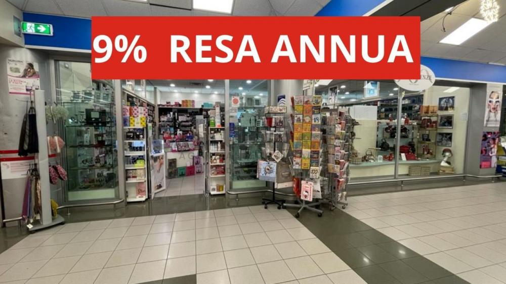 casa indipendente in vendita a Mozzo