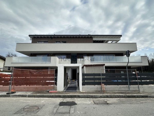 appartamento in vendita a Mozzo