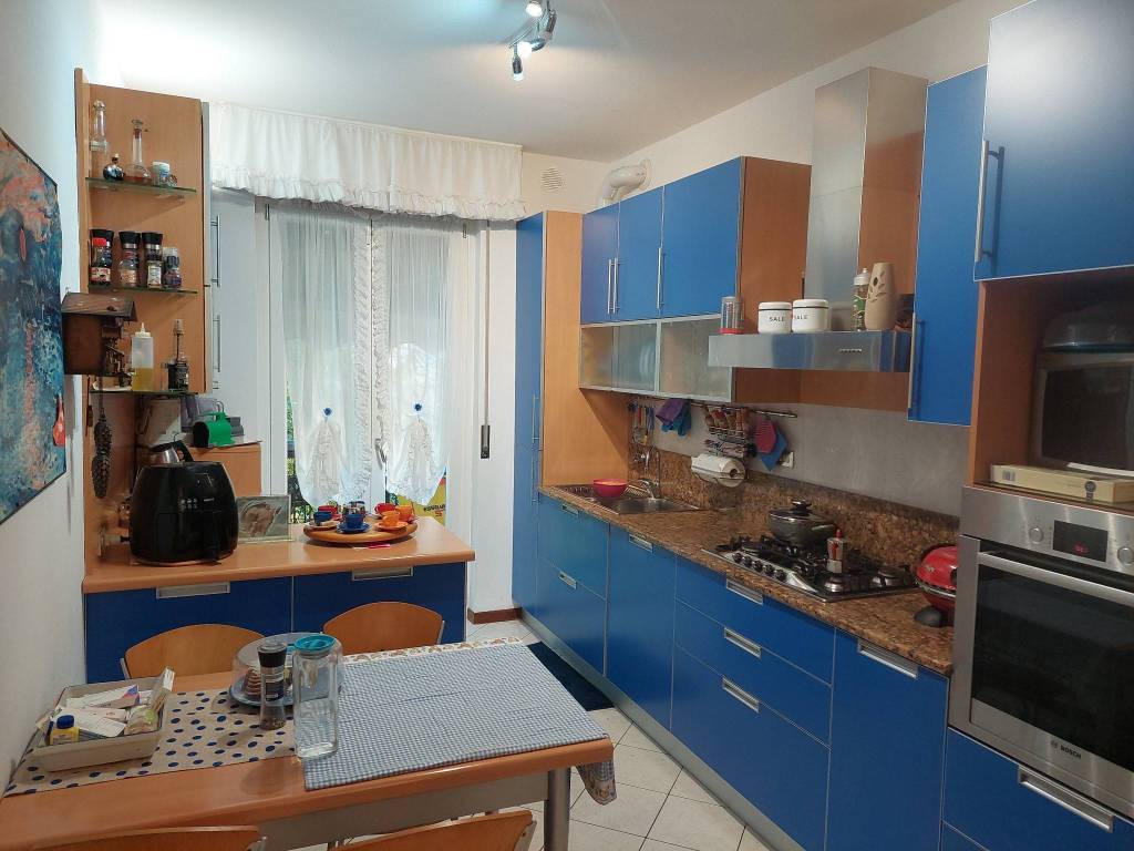 appartamento in vendita a Mozzo