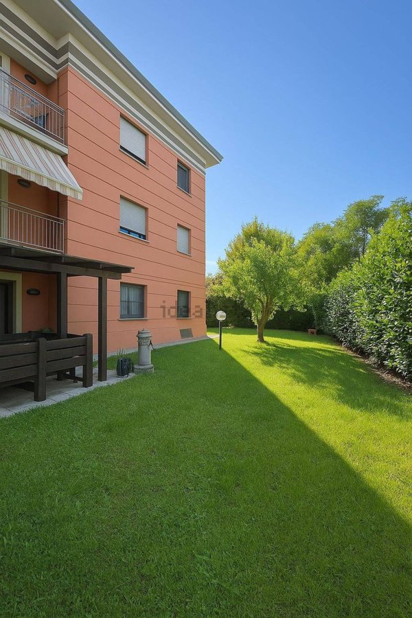 appartamento in vendita a Mozzo