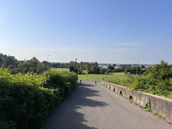 terreno agricolo in vendita a Mozzo