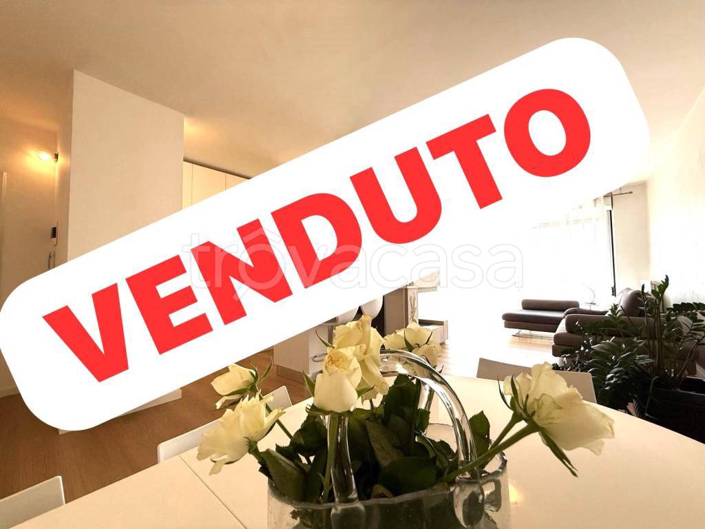 appartamento in vendita a Mozzo