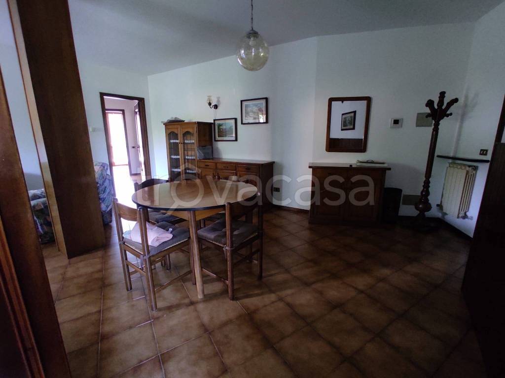 appartamento in vendita a Mozzo