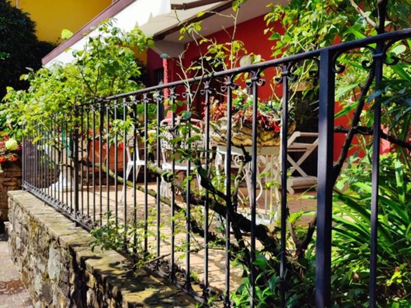 casa indipendente in vendita a Mozzo