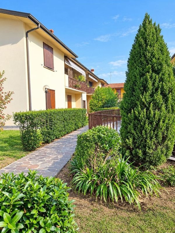 appartamento in vendita a Mozzo