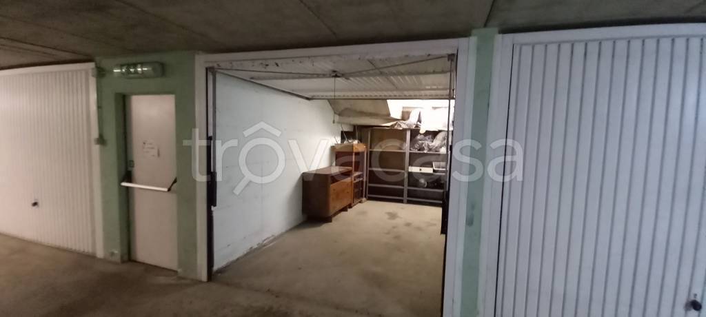 box auto in vendita a Mozzo