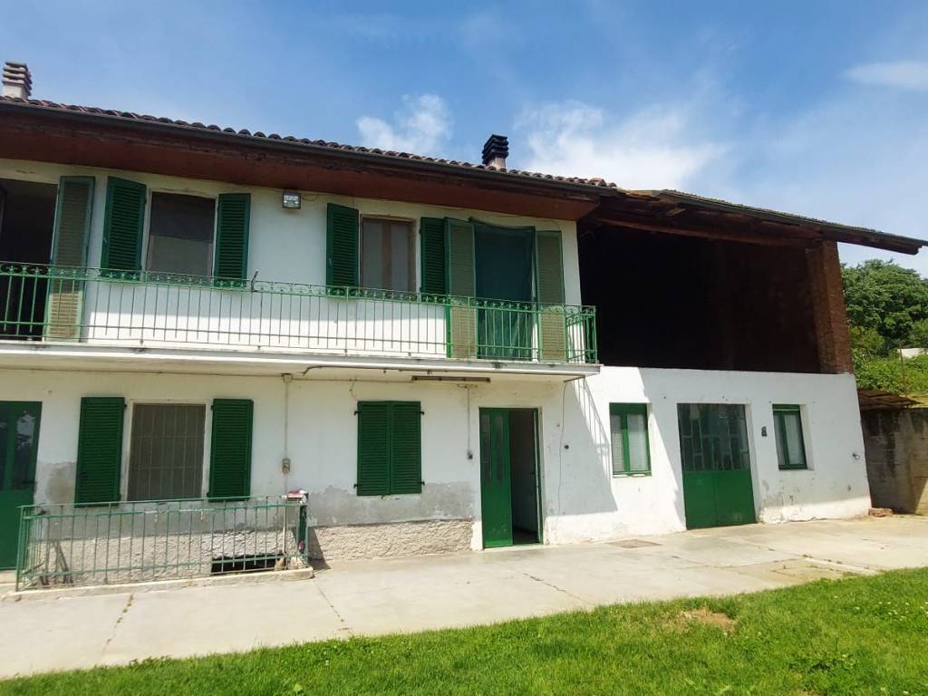 casa indipendente in vendita ad Andezeno