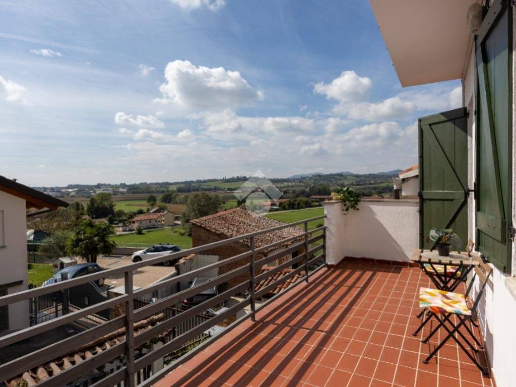 casa indipendente in vendita ad Andezeno