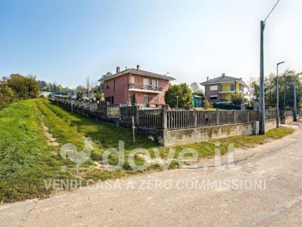 casa indipendente in vendita ad Andezeno