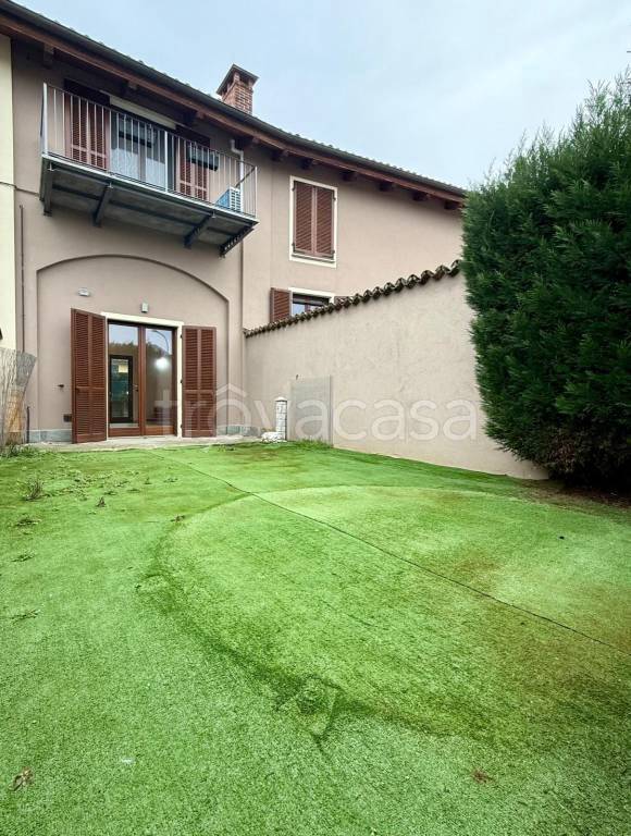 appartamento in vendita ad Andezeno