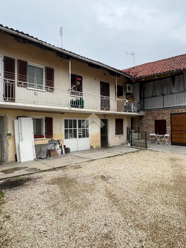 casa indipendente in vendita ad Andezeno