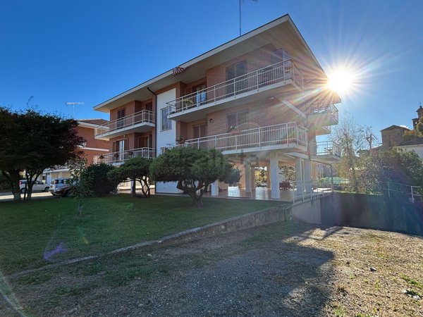 appartamento in vendita ad Andezeno