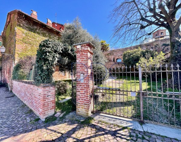 casa indipendente in vendita ad Andezeno