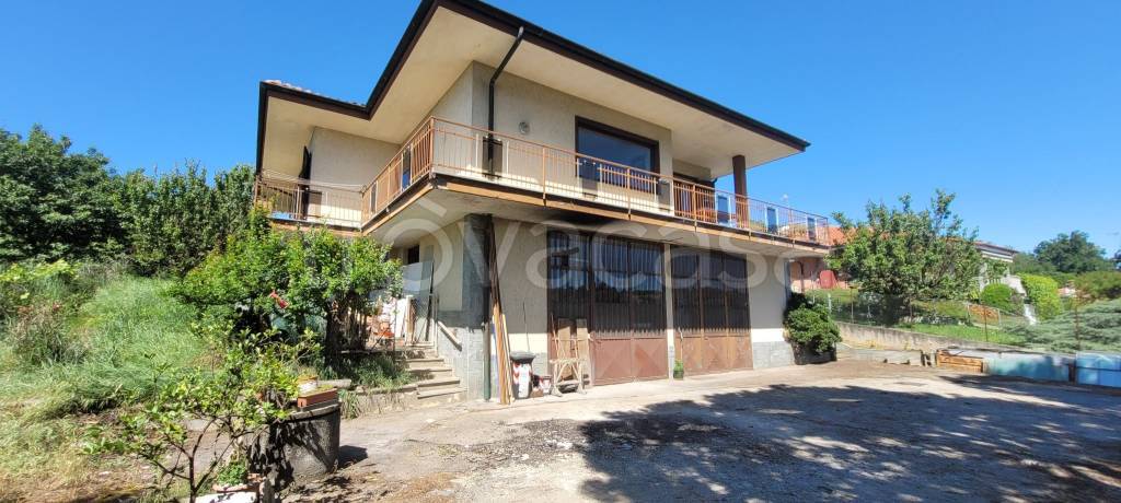 casa indipendente in vendita ad Andezeno