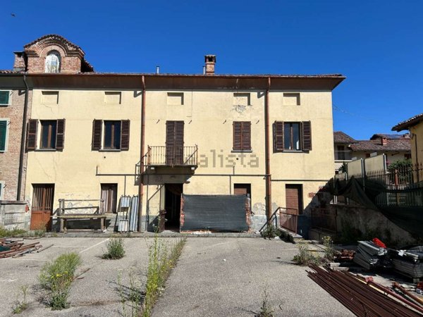 casa indipendente in vendita ad Andezeno