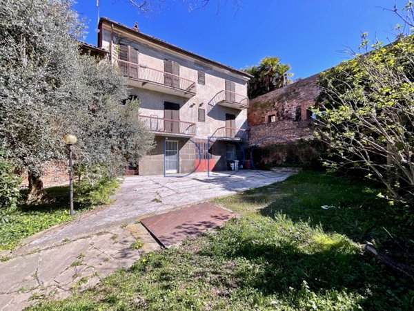 casa indipendente in vendita ad Andezeno