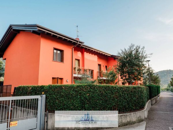 appartamento in vendita a Nembro