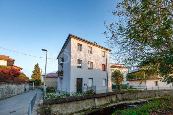 appartamento in vendita a Nembro