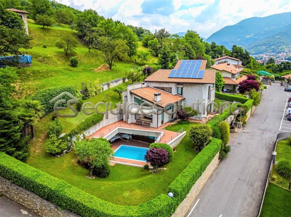 casa indipendente in vendita a Nembro