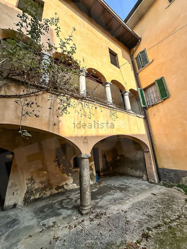 casa semindipendente in vendita a Nembro