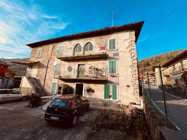 appartamento in vendita a Nembro