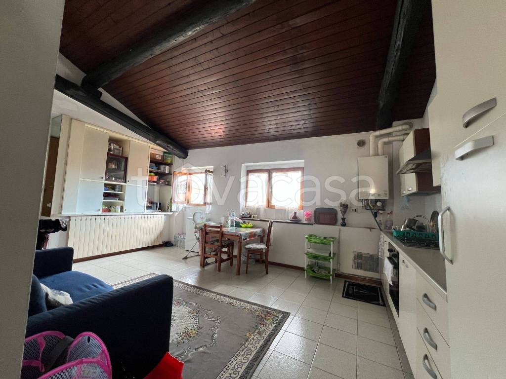 appartamento in vendita a Nembro
