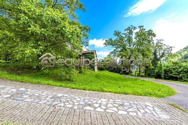 casale in vendita a Nembro