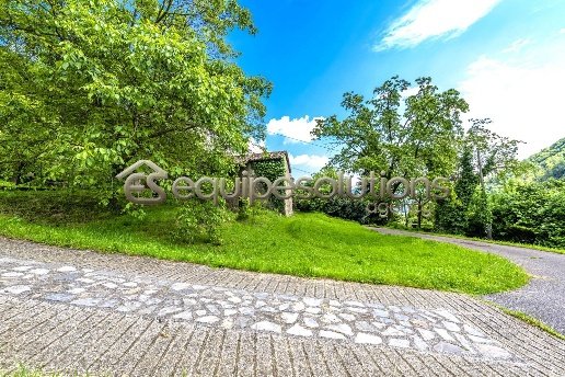 casale in vendita a Nembro