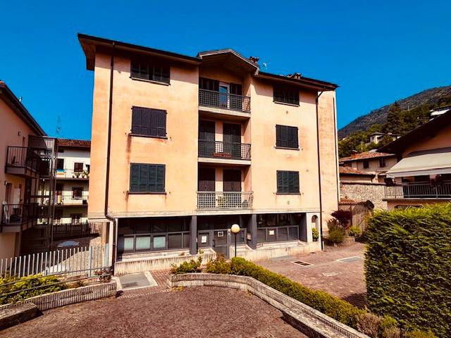 appartamento in vendita a Nembro