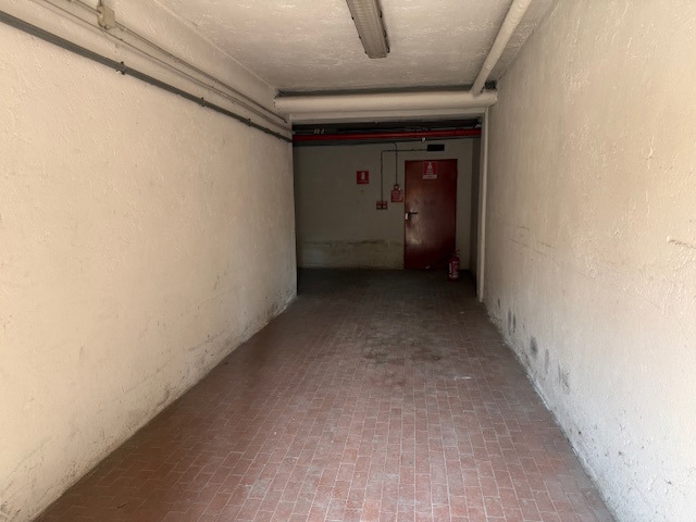 locale di sgombero in vendita a Nembro
