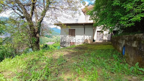 casale in vendita a Nembro