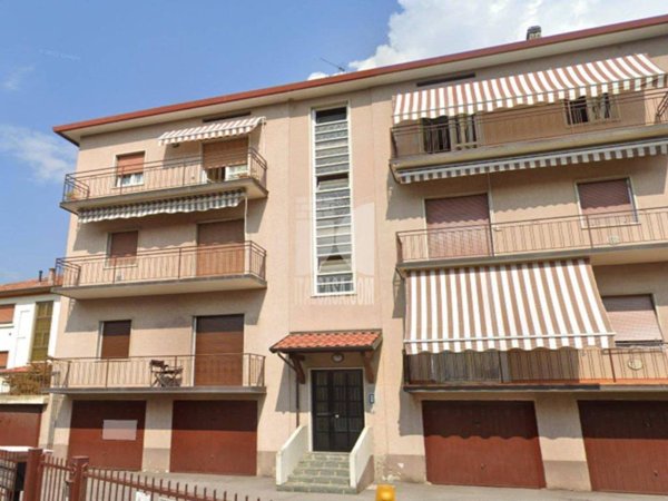 appartamento in vendita a Nembro