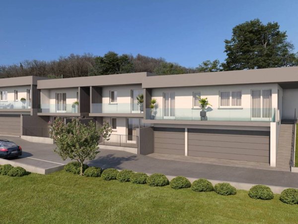 casa indipendente in vendita a Nembro