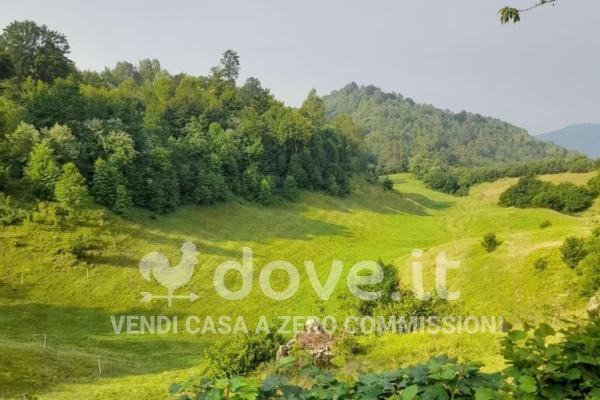 casale in vendita a Nembro in zona Salmezza