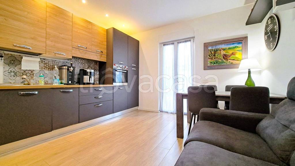 appartamento in vendita a Nembro