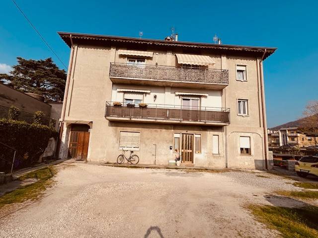 appartamento in vendita a Nembro