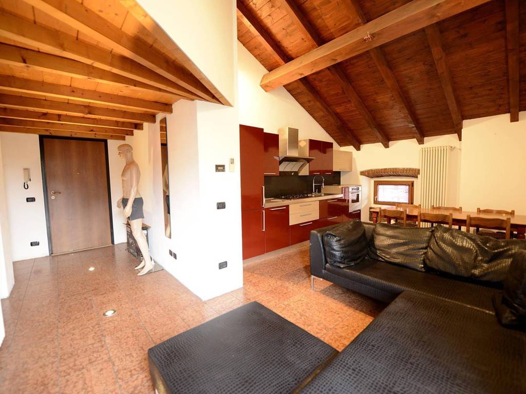 appartamento in vendita a Nembro