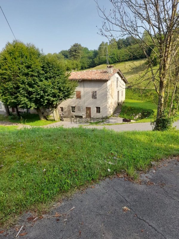 attico in vendita a Nembro