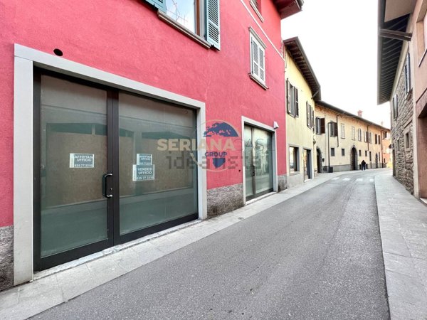 ufficio in vendita a Nembro