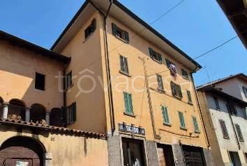 appartamento in vendita a Nembro