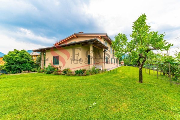 appartamento in vendita a Nembro