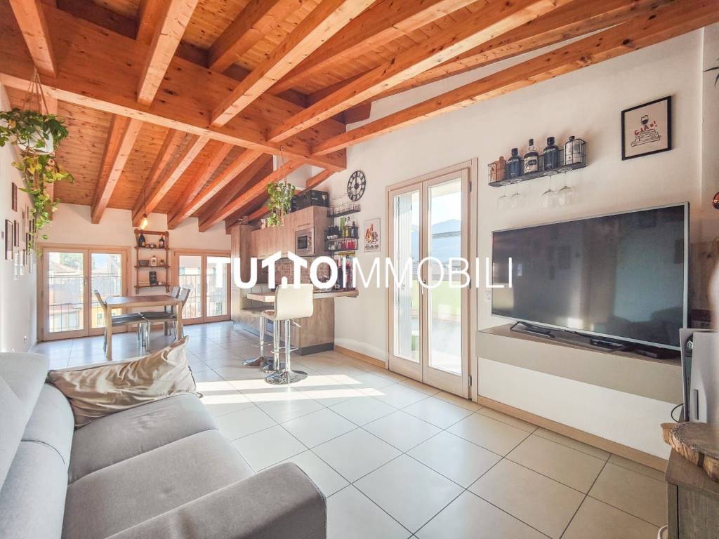 appartamento in vendita a Nembro