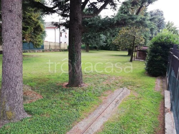 terreno edificabile in vendita a Nembro