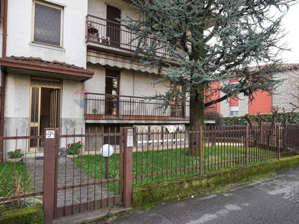 appartamento in vendita a Nembro