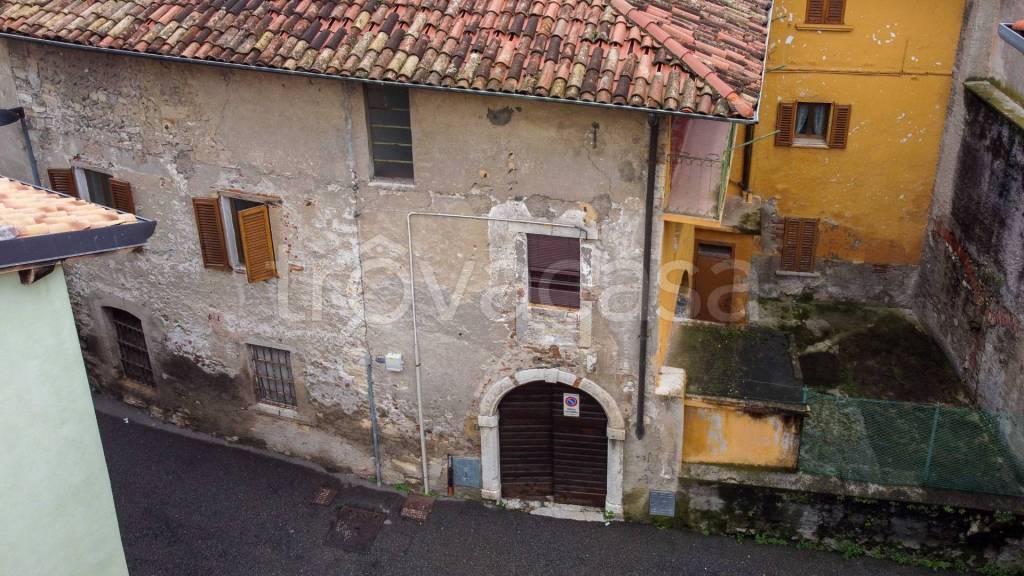 casa indipendente in vendita a Nembro