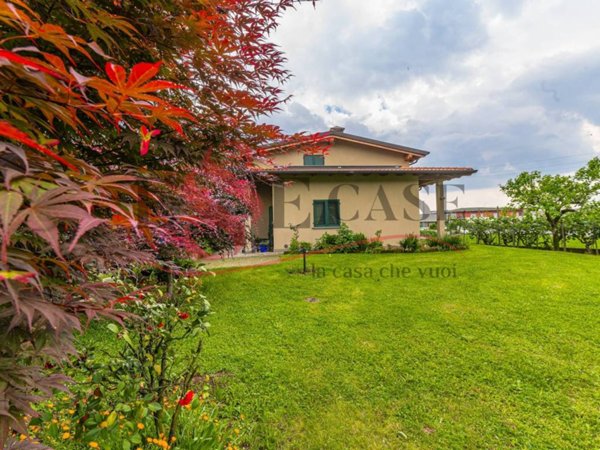 appartamento in vendita a Nembro