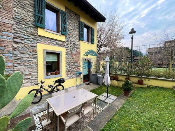 appartamento in vendita a Nembro