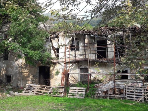 casale in vendita a Nembro